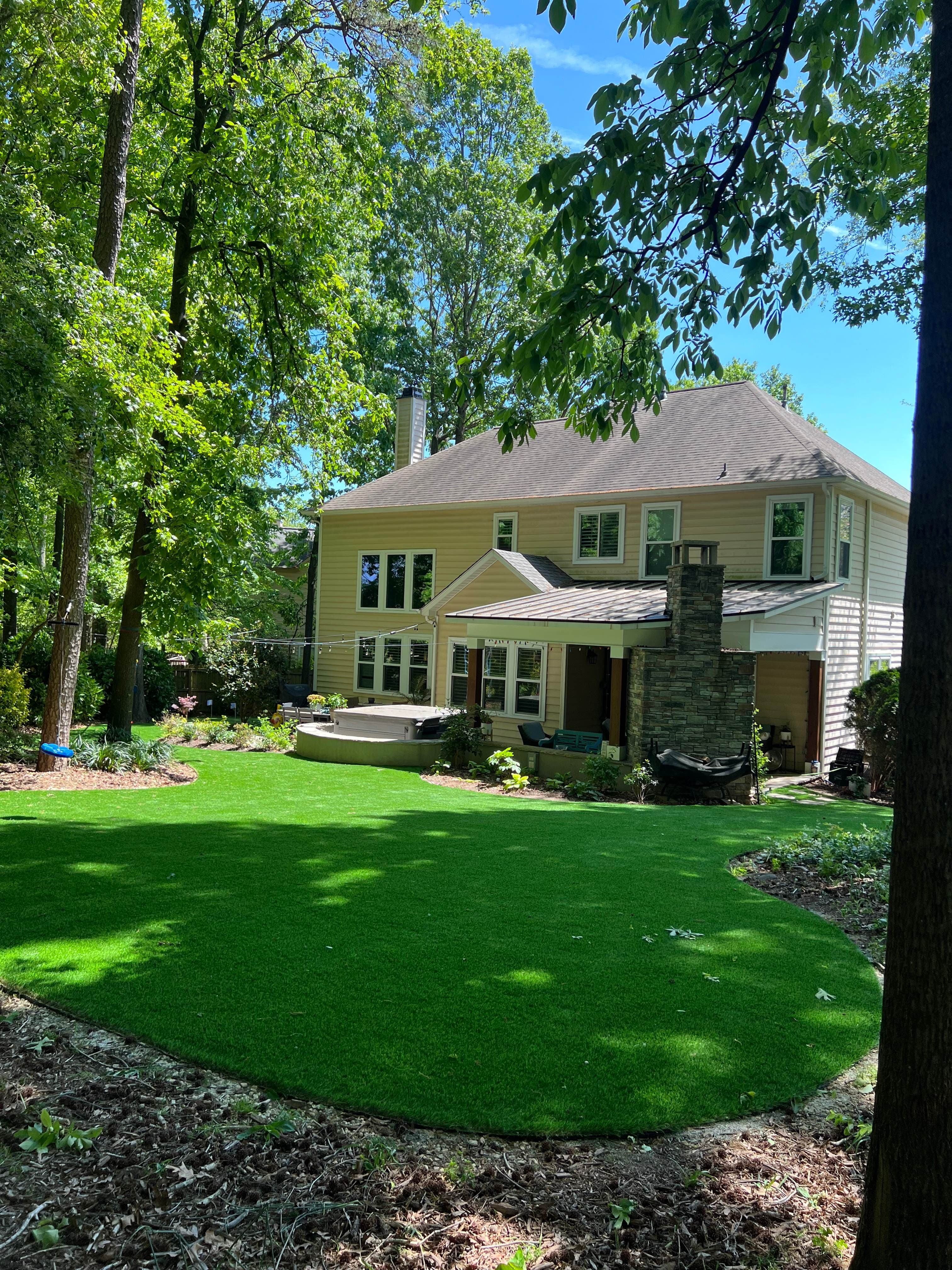 Dog Urine and Odor on Artificial Turf in Charlotte's Heat and Humidity: What Actually Works
